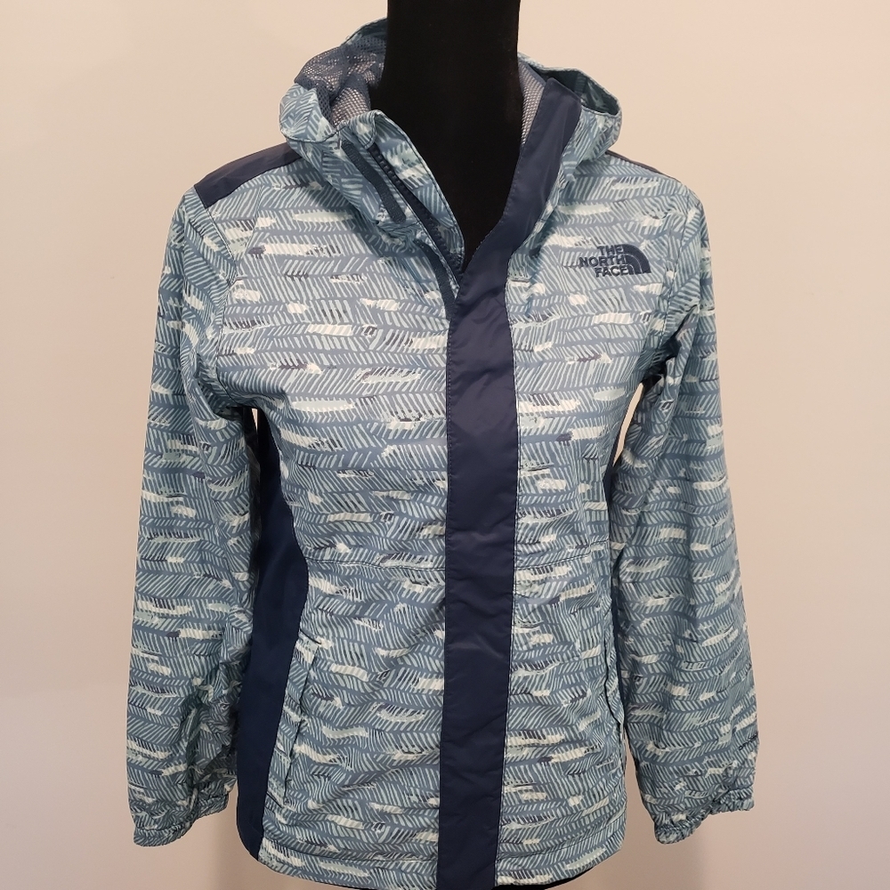 The North‎ Face Girls Nylon Jacket Size M (10/12)